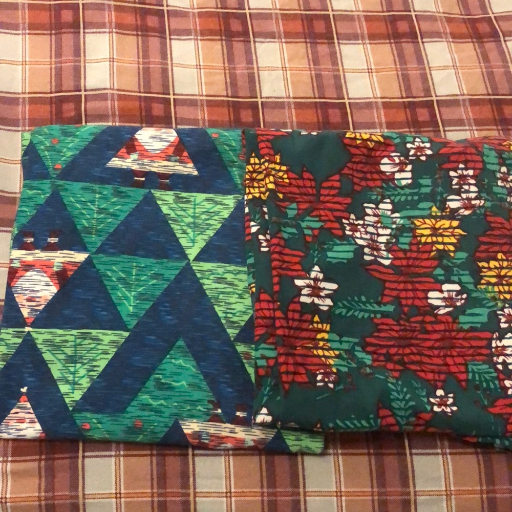 Lularoe Christmas leggings TC2